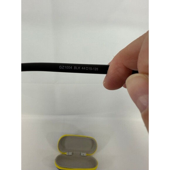 Gizmo Toddler Eyeglasses With Case Black Frames - Picture 4 of 5